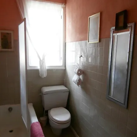 Quarto em Acomodações Particulares Doble En El Sardinero Santander